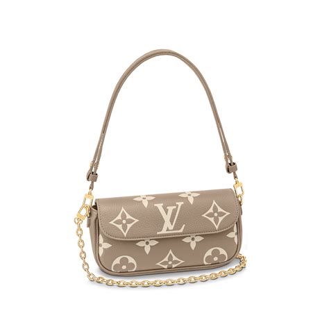 louis vuitton ivy monogram|louis vuitton monogram wallet.